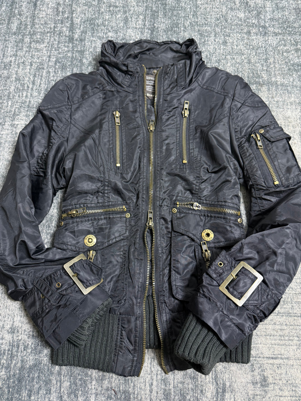 B2V- HAVEN AND EARTH༒