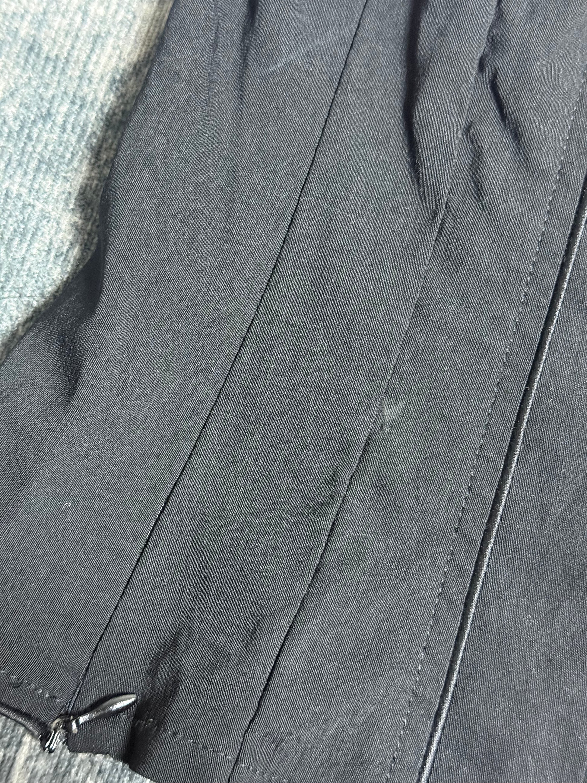 B2V-F'STASTION TANK TOP༒