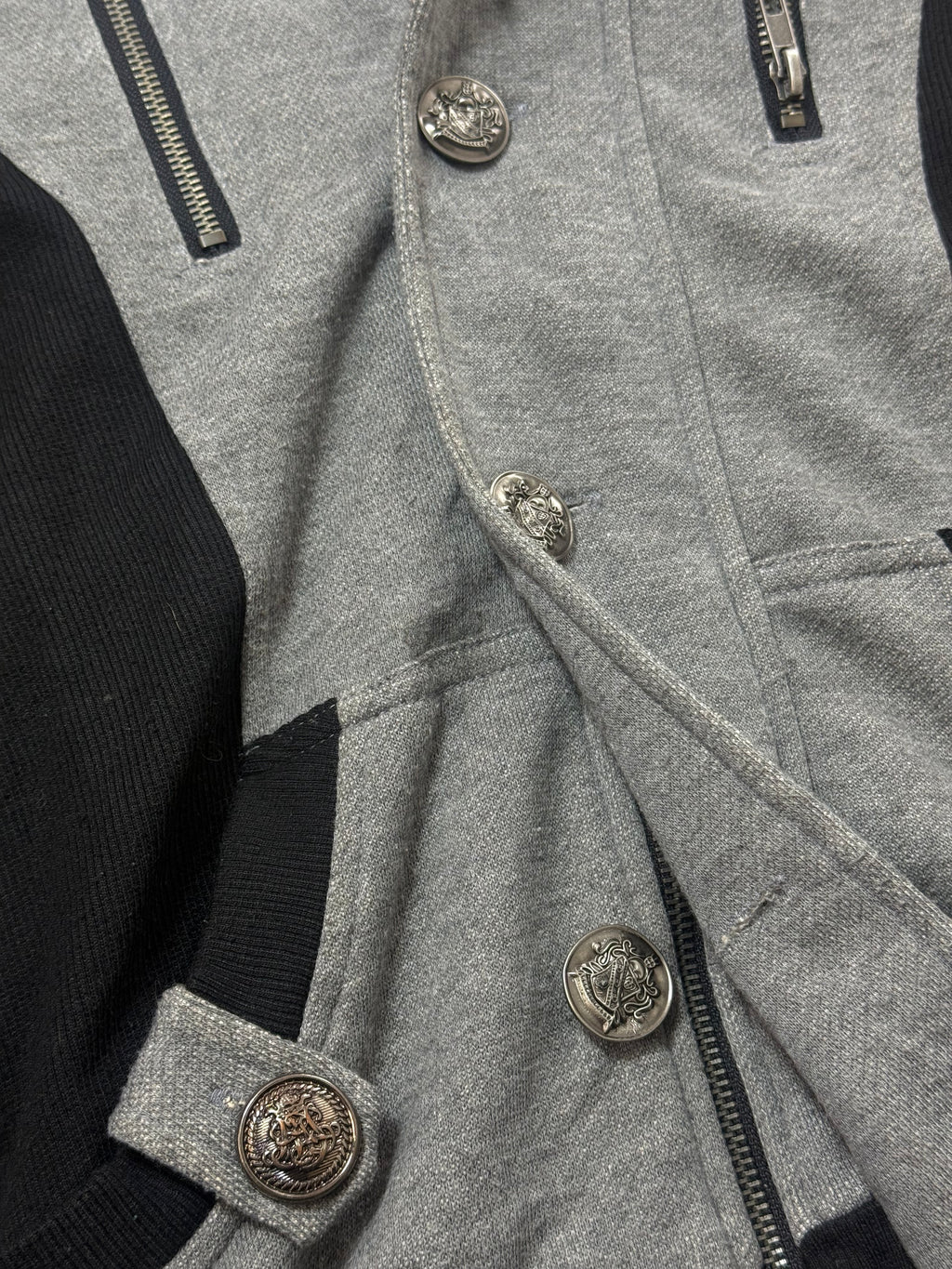VANITY GRAY ZIP UP HOODIE ༒
