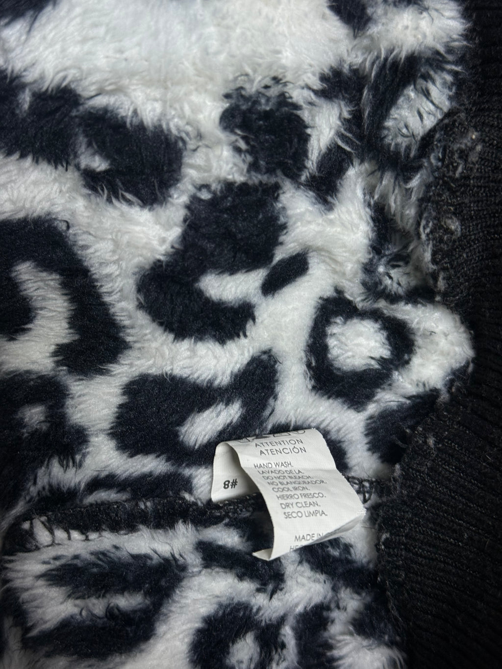 B2V- WHITE GRAMO HOOIDE ༒