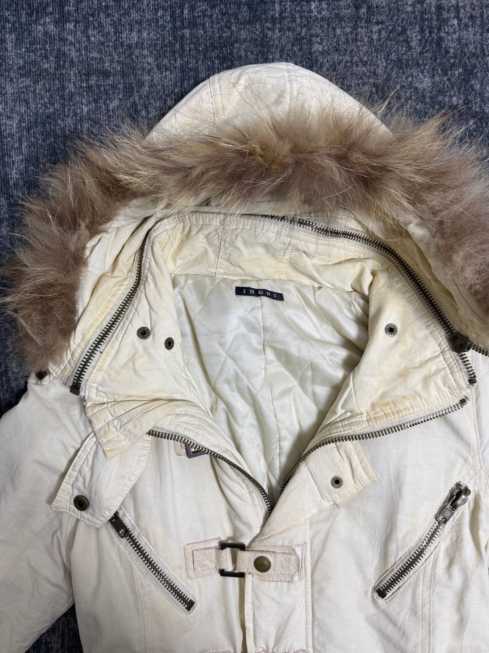 B2V- INGNI JACKET༒