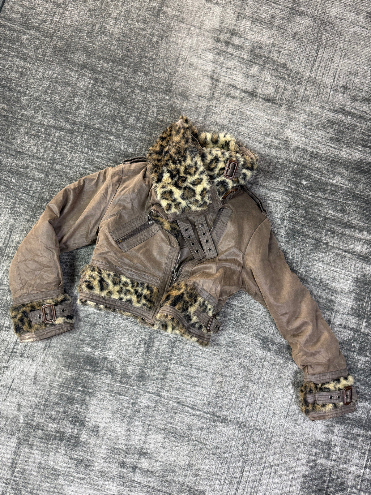 401026BAD2WEAR
