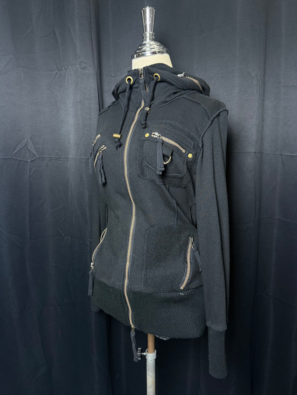 B2V- LIVE CULTURE JACKET༒