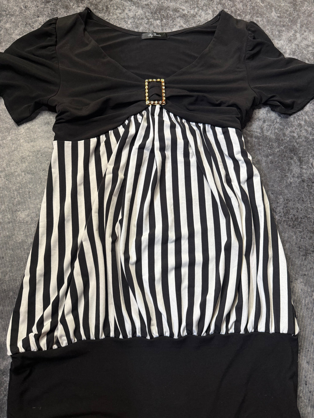 520726BAD2WEAR