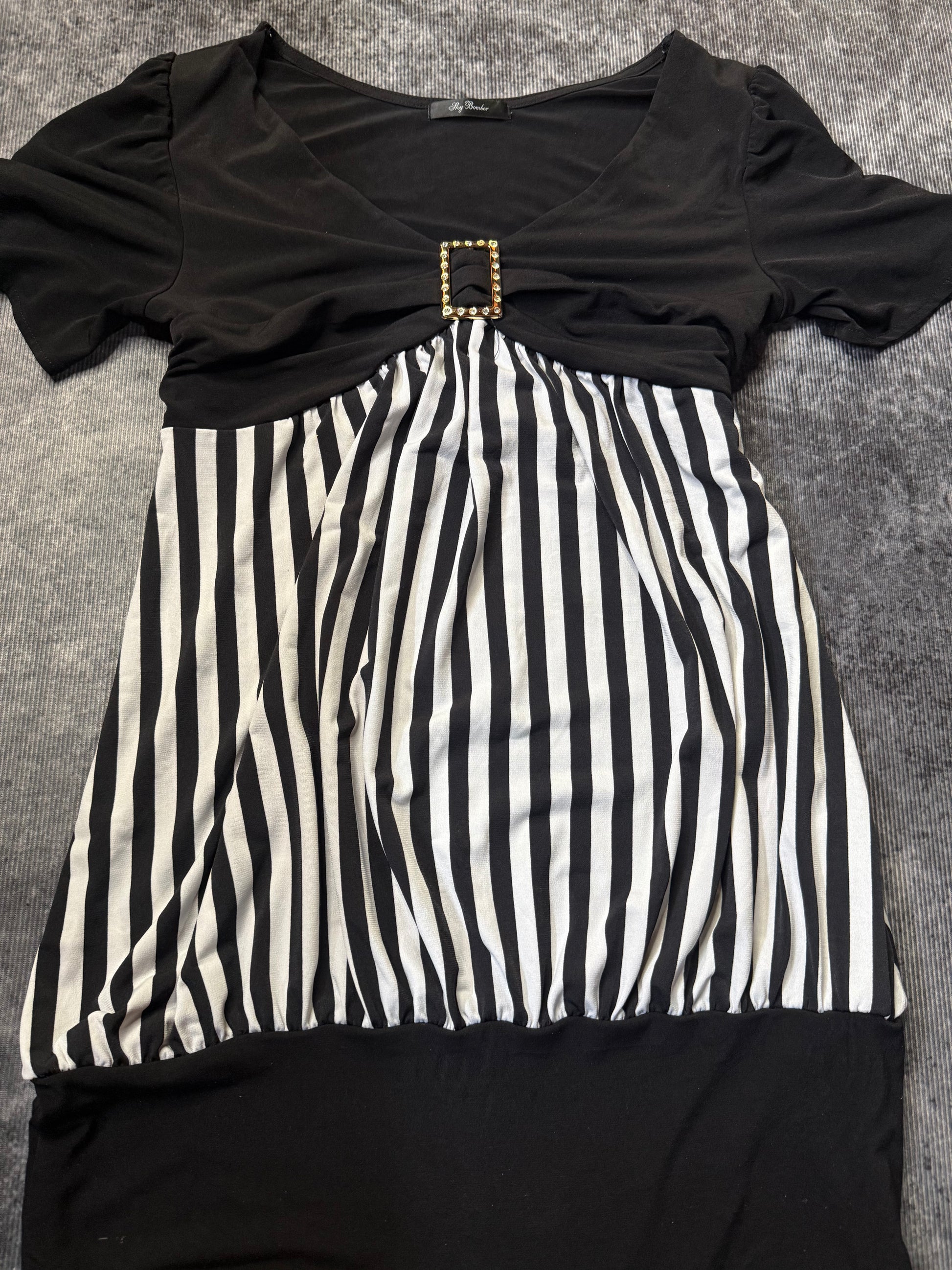 520726BAD2WEAR