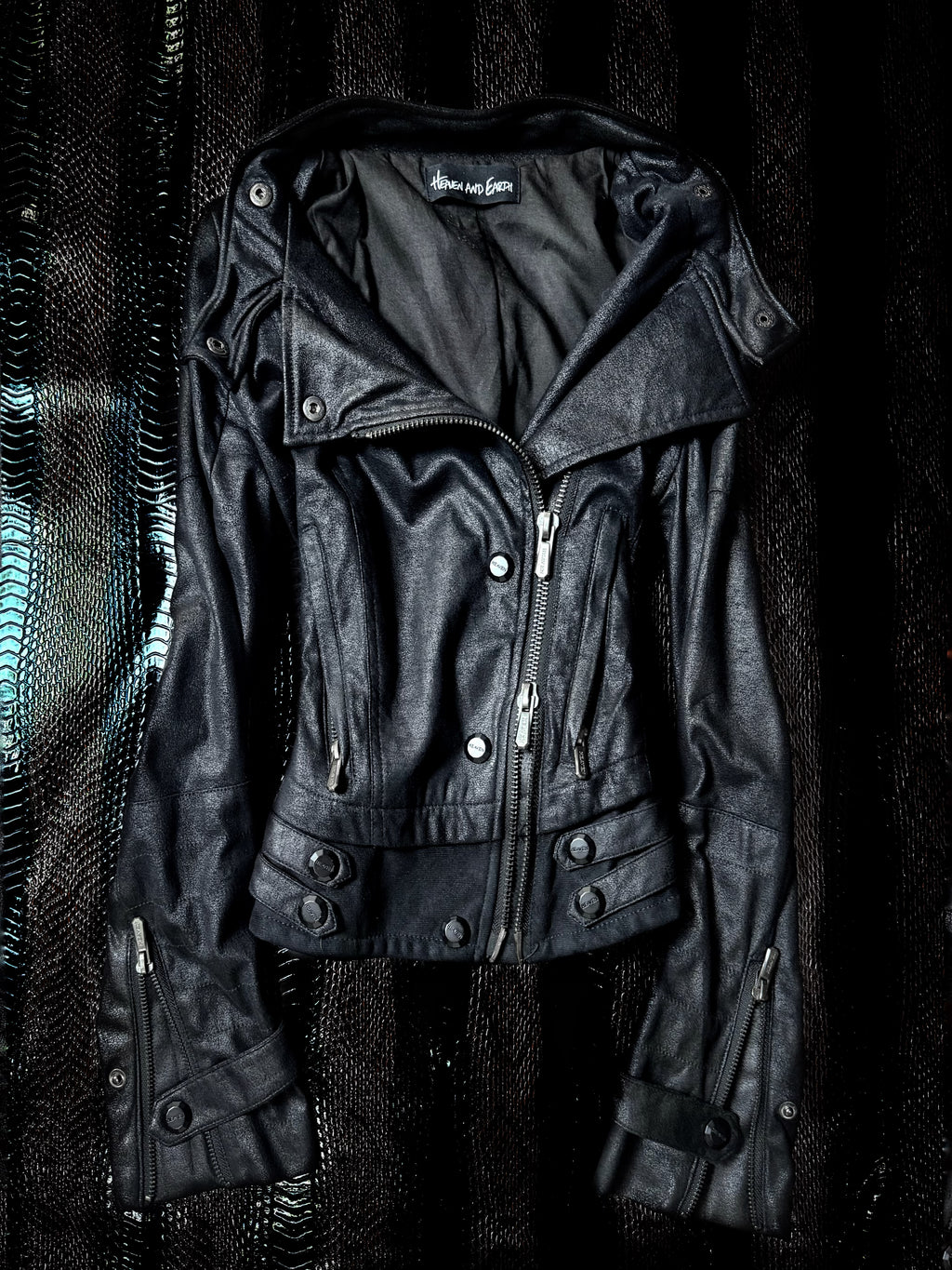 740626BAD2WEAR