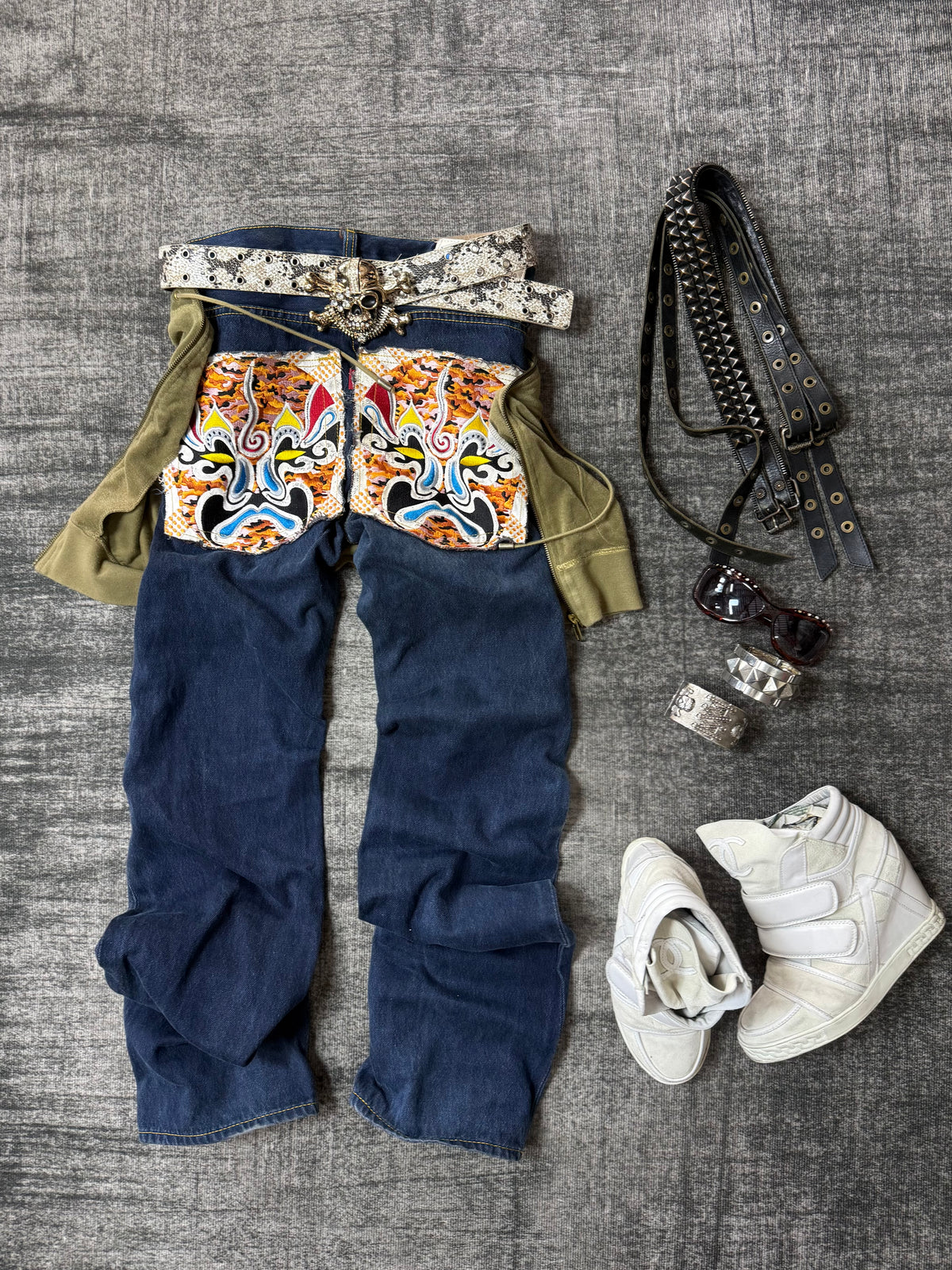 760926BAD2WEAR