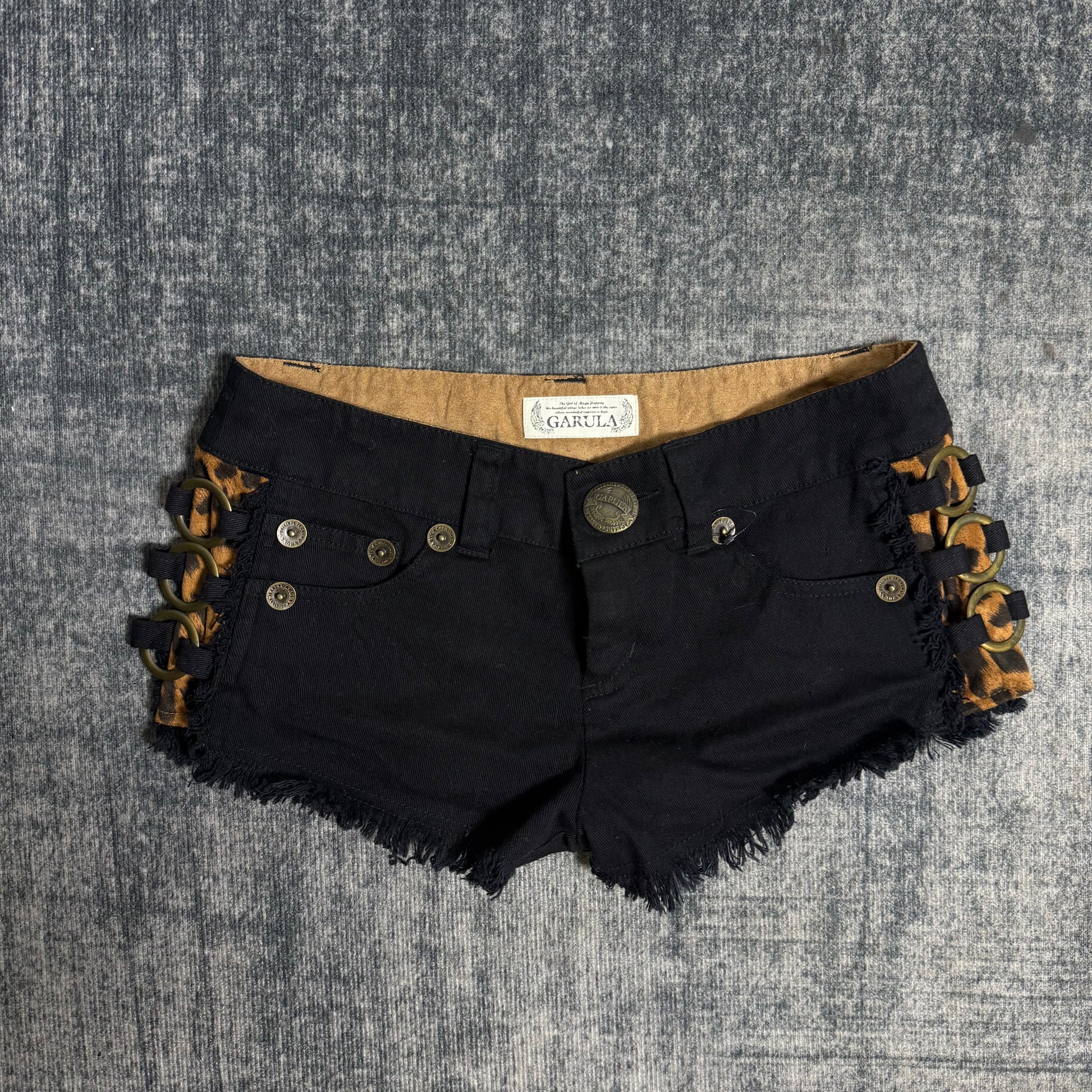 Leopard print OUTFIT༒