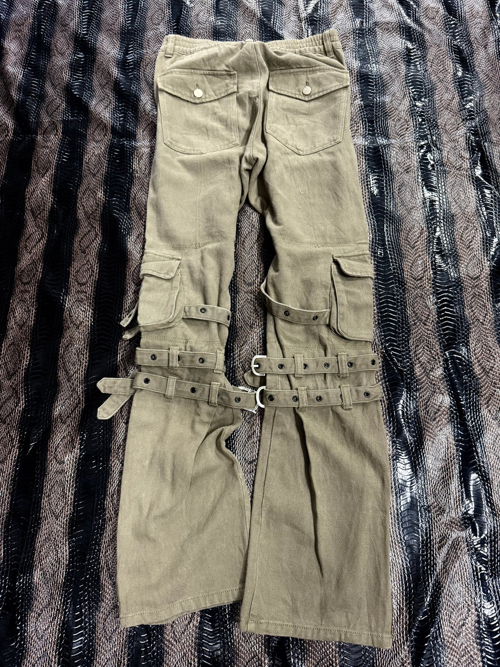 070626BAD2WEAR