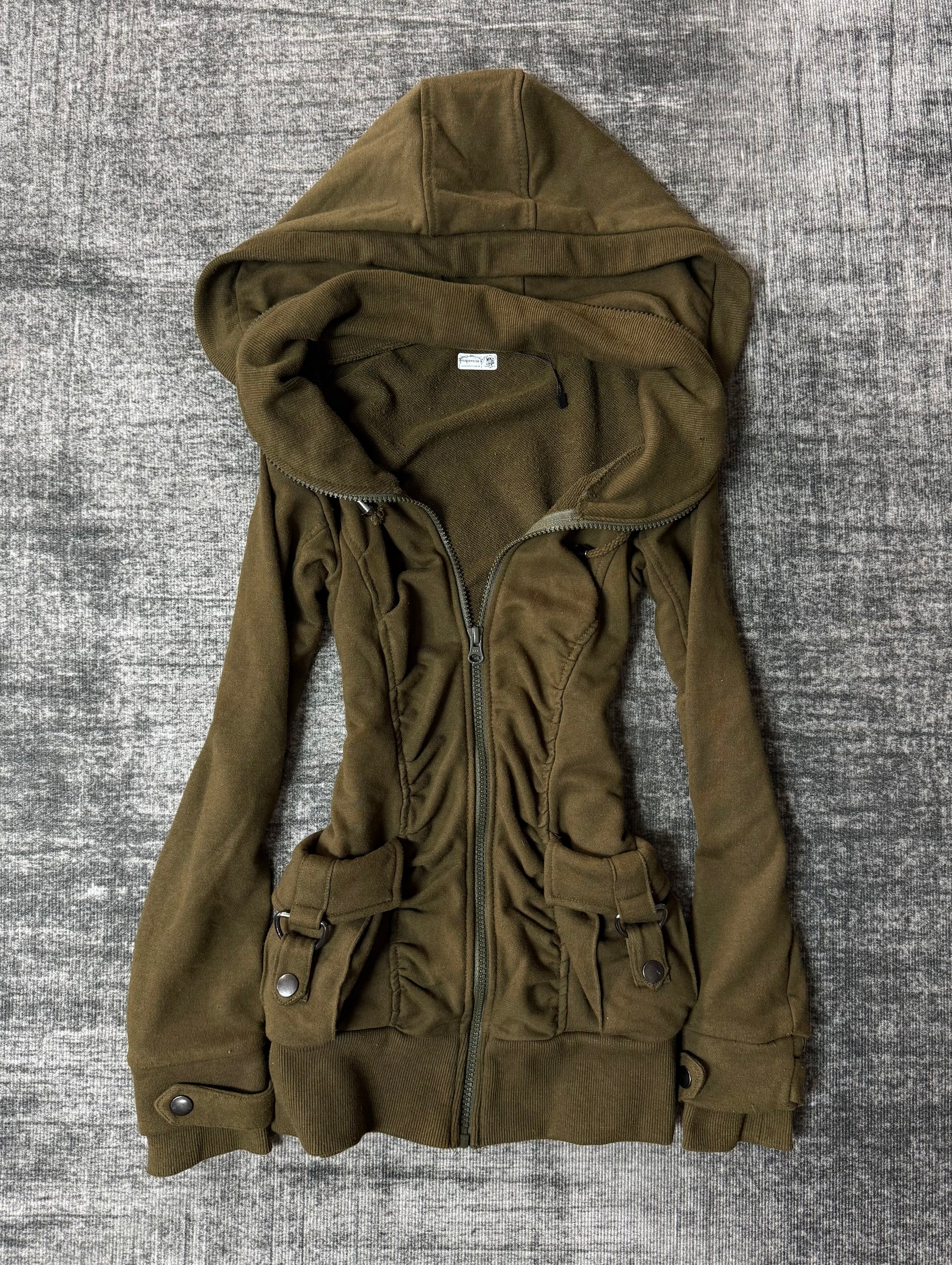 660826BAD2WEAR