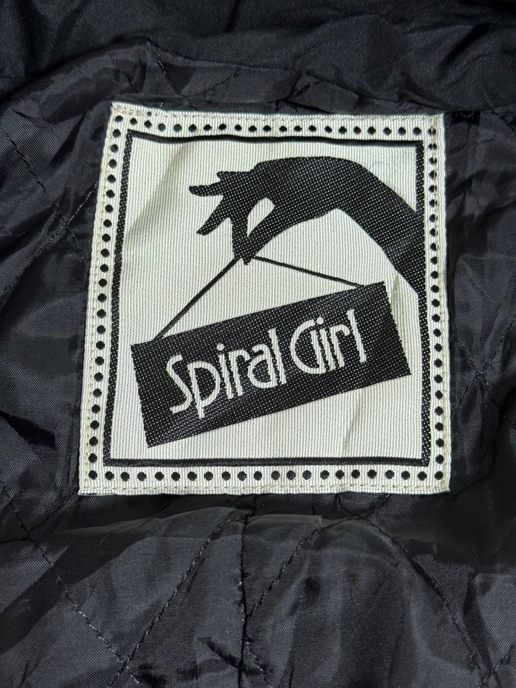 B2V- SPIRAL GIRL JACKET༒