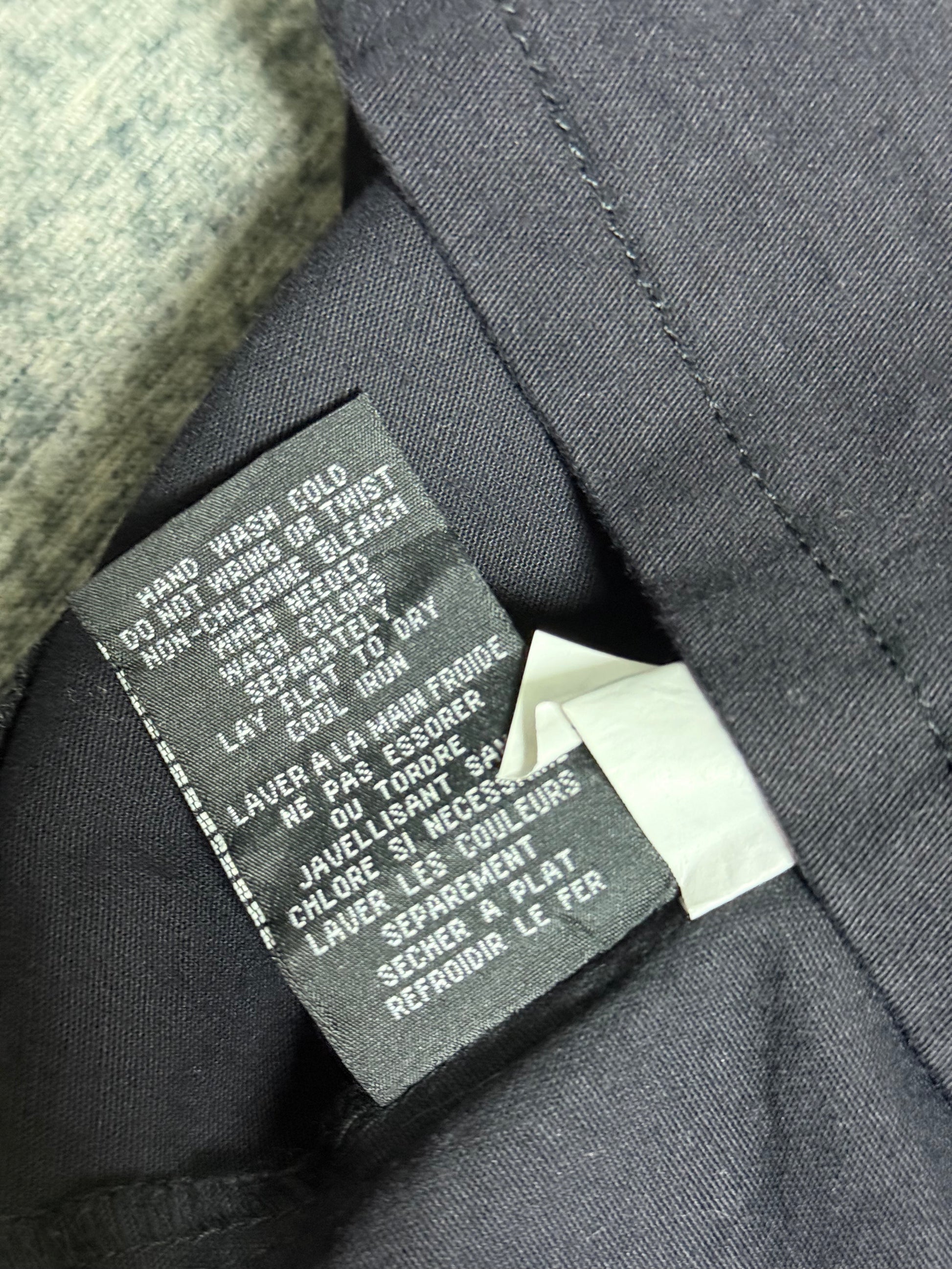 B2V-TRIPP NYC TANK TOP༒