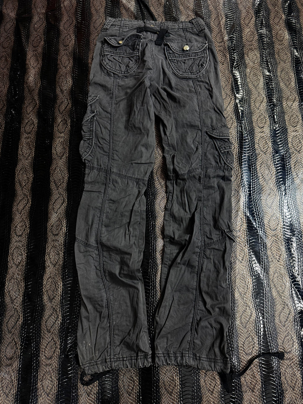 590626BAD2WEAR