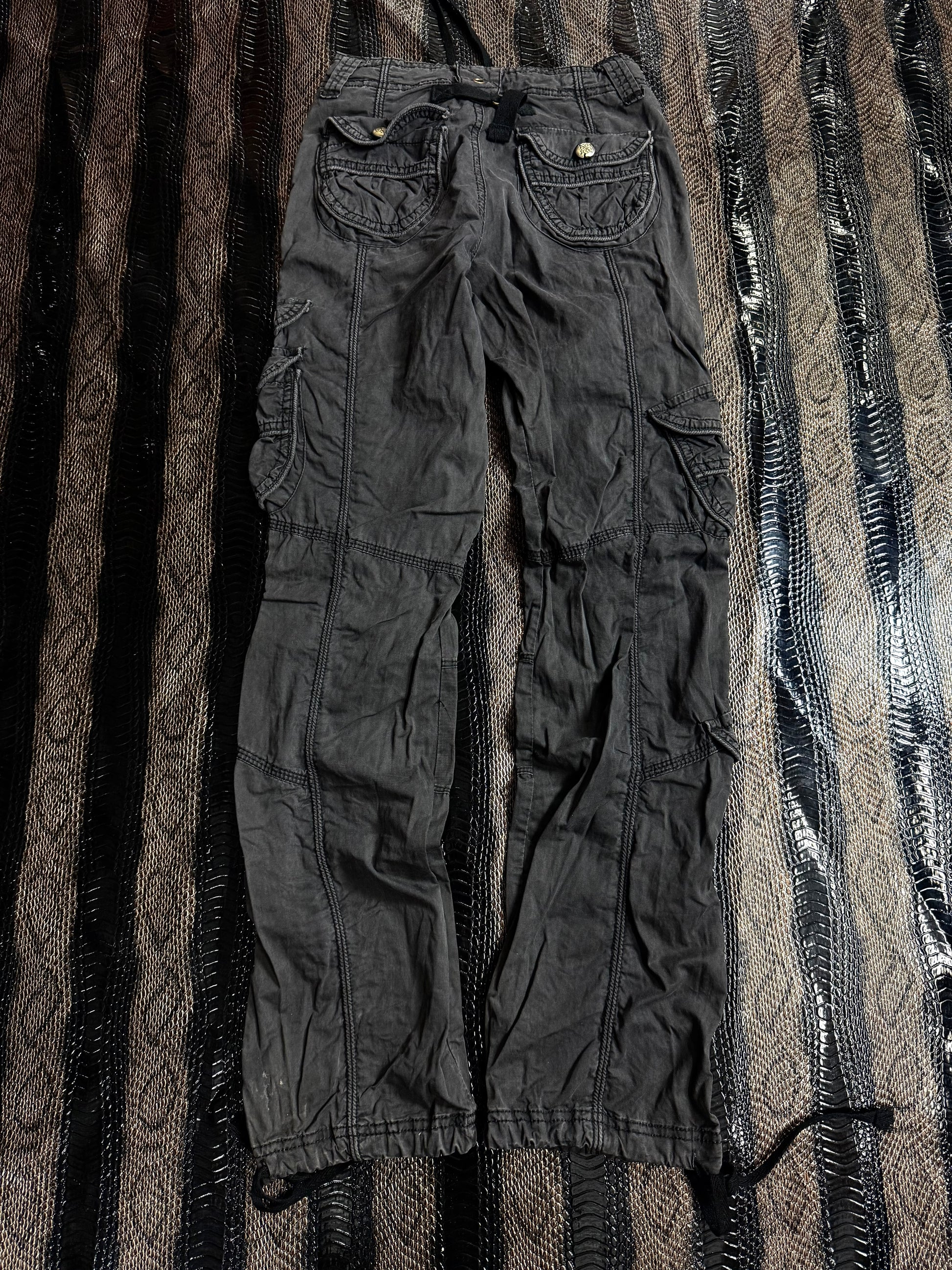 590626BAD2WEAR