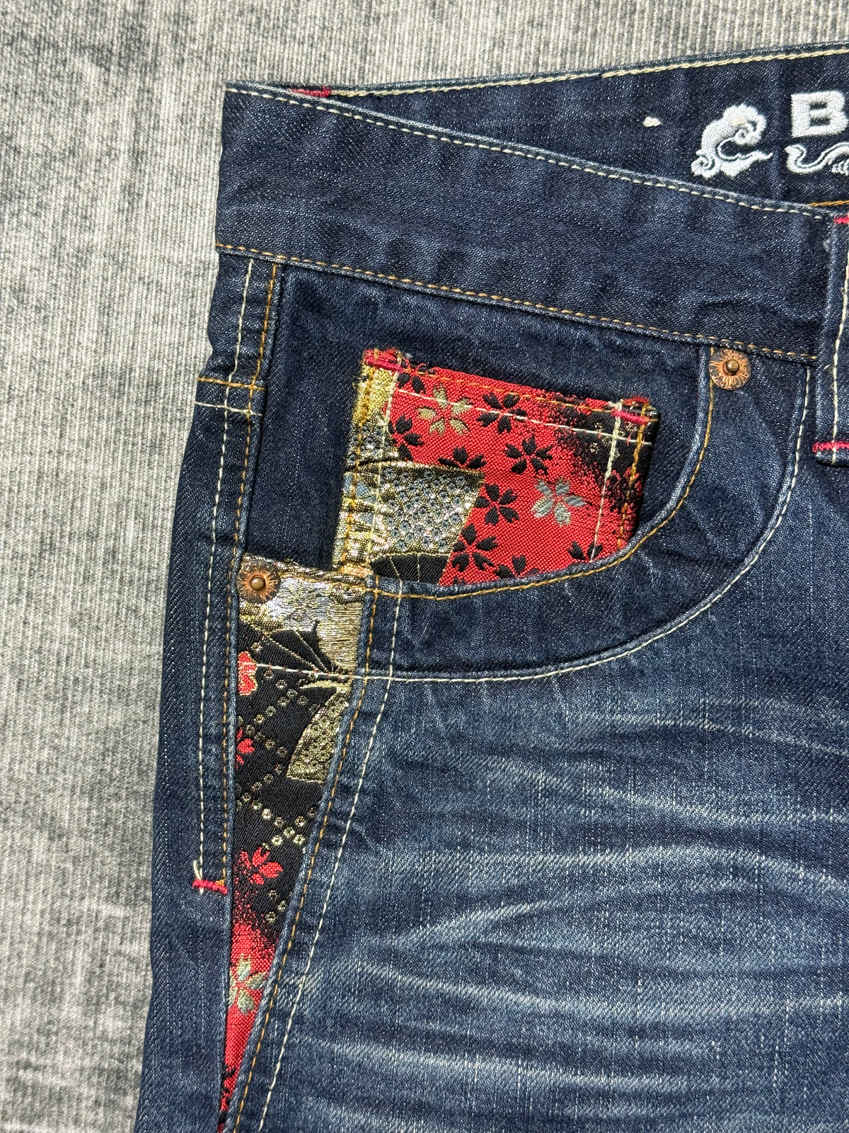 770926BAD2WEAR
