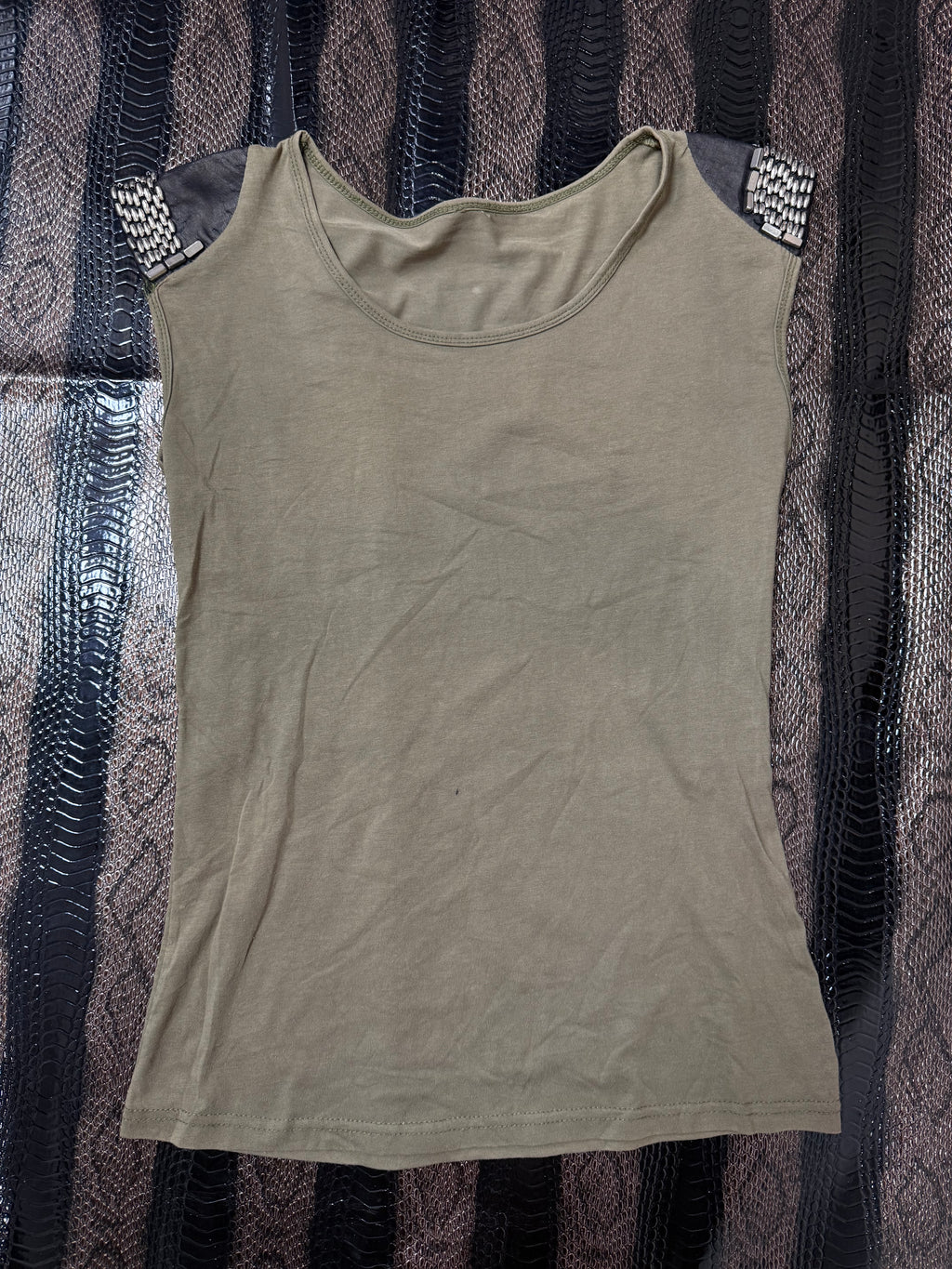 B2V GRUNGE T༒