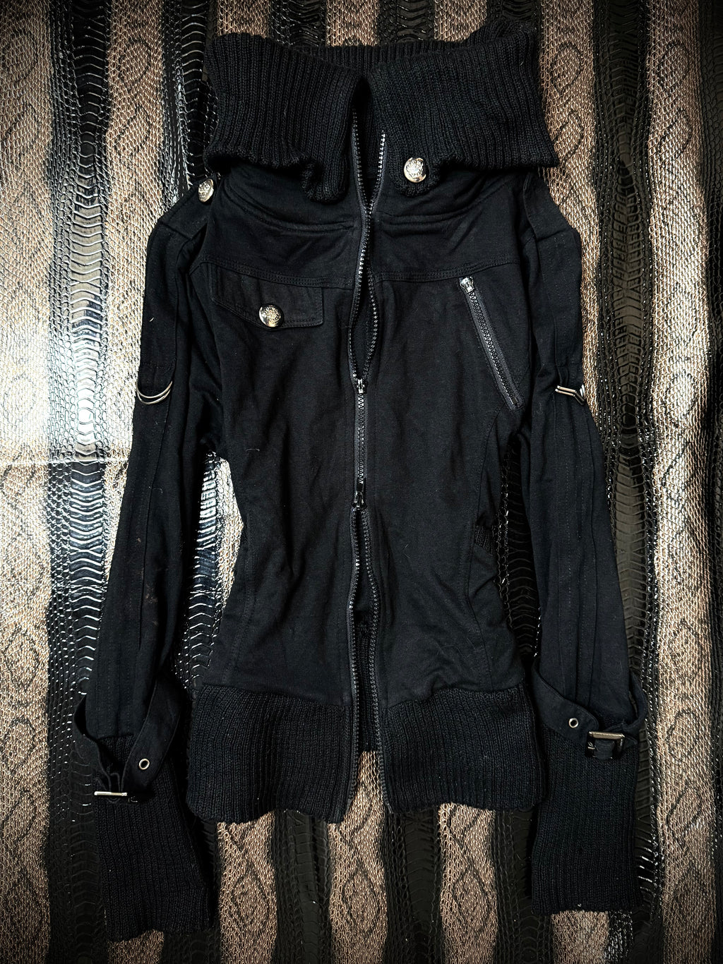 B2V CLUMZY JACKETS11 ༒