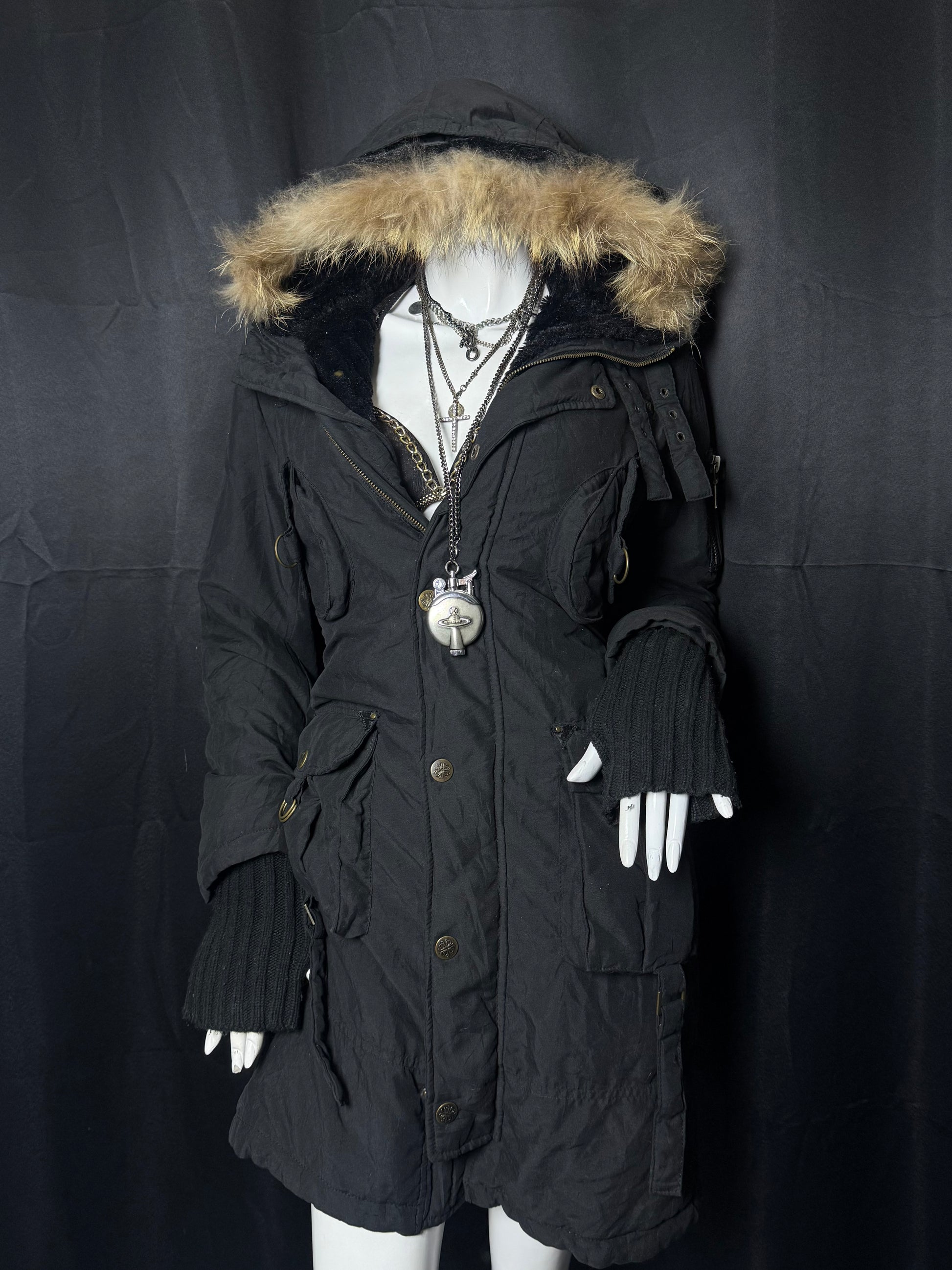 B2V-CECIL MCBEE JACKET ༒