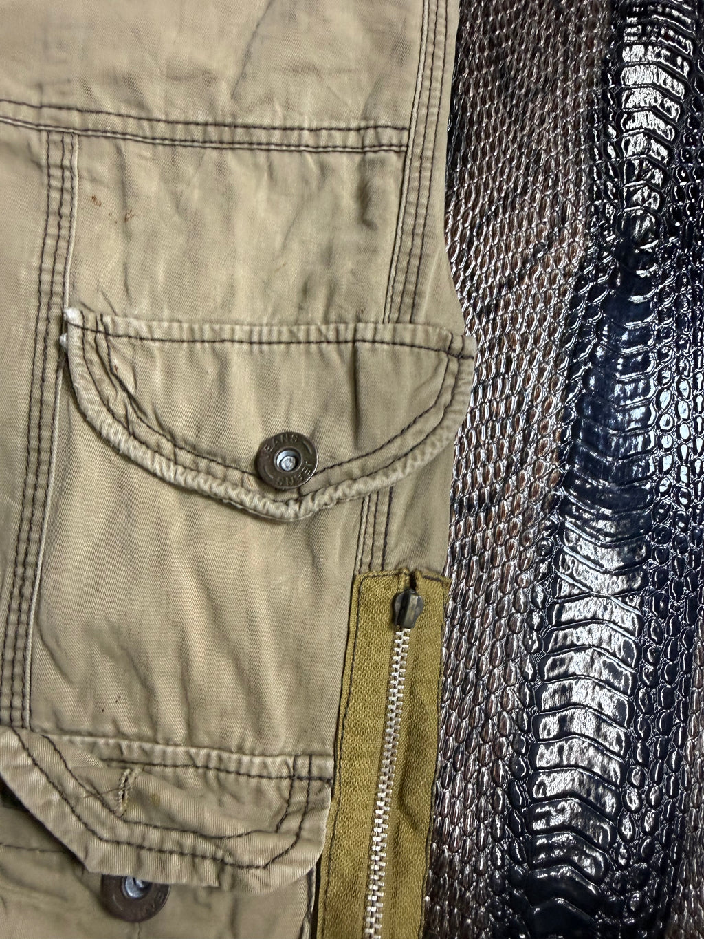 320626BAD2WEAR