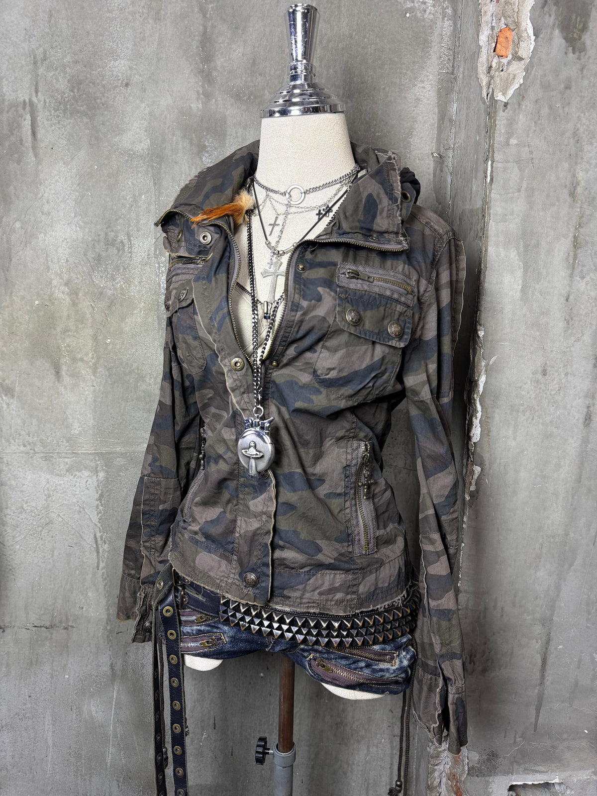 2140926BAD2WEAR