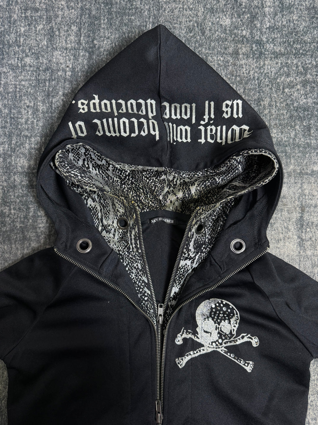 B2V-SKY BOMMER HOODIE༒