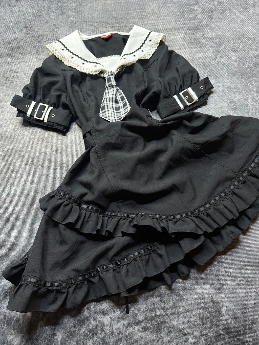400826BAD2WEAR