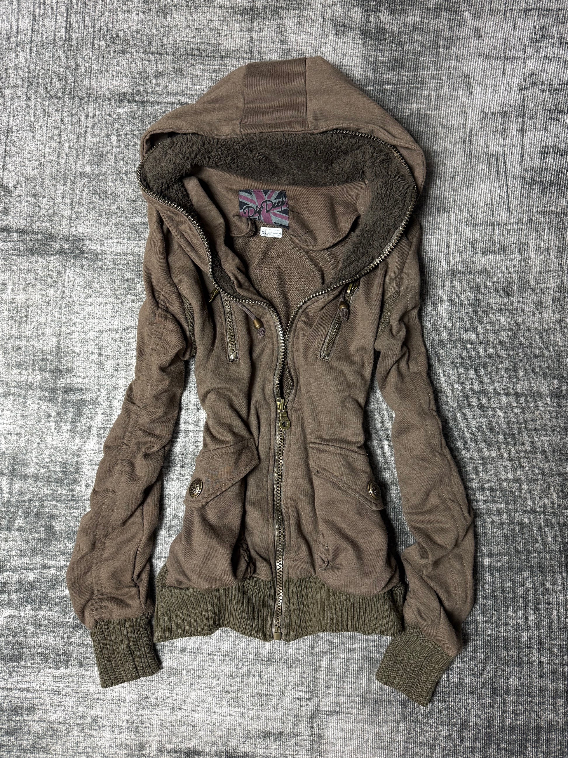 1000826BAD2WEAR