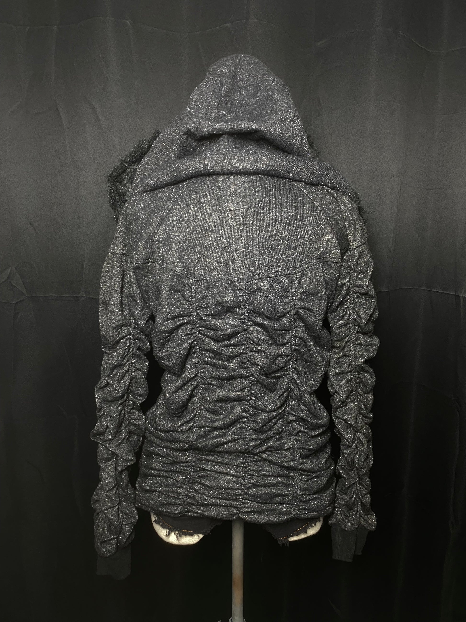 ༒Very cool very hot jacket hahah༒