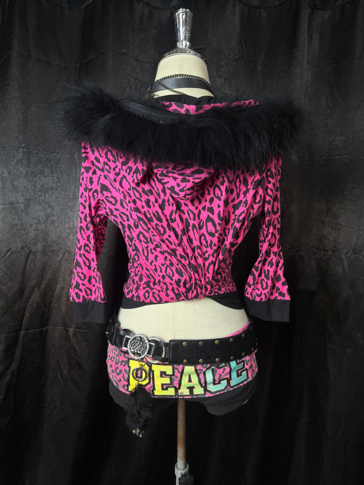 870926BAD2WEAR