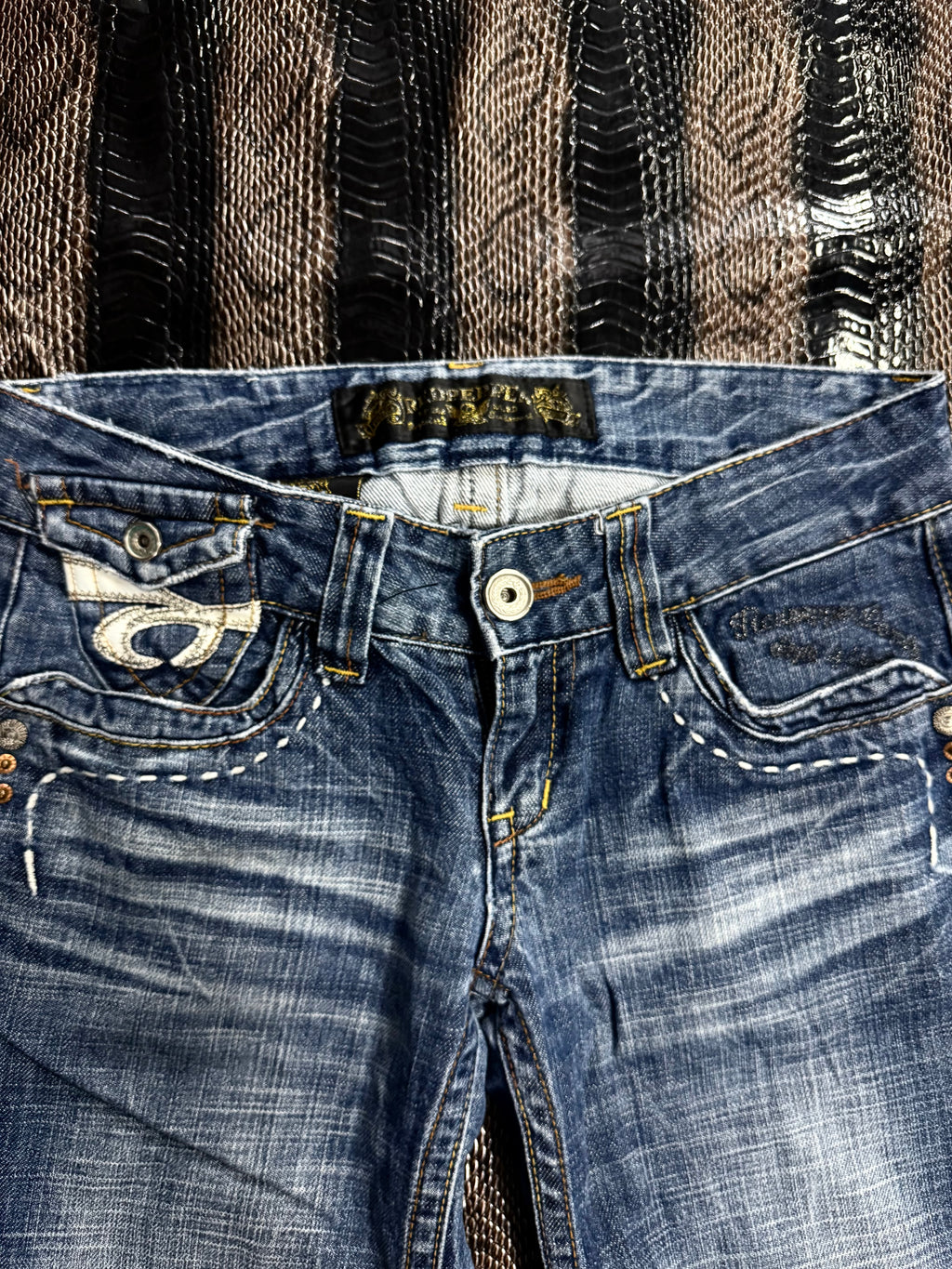 040626BAD2WEAR