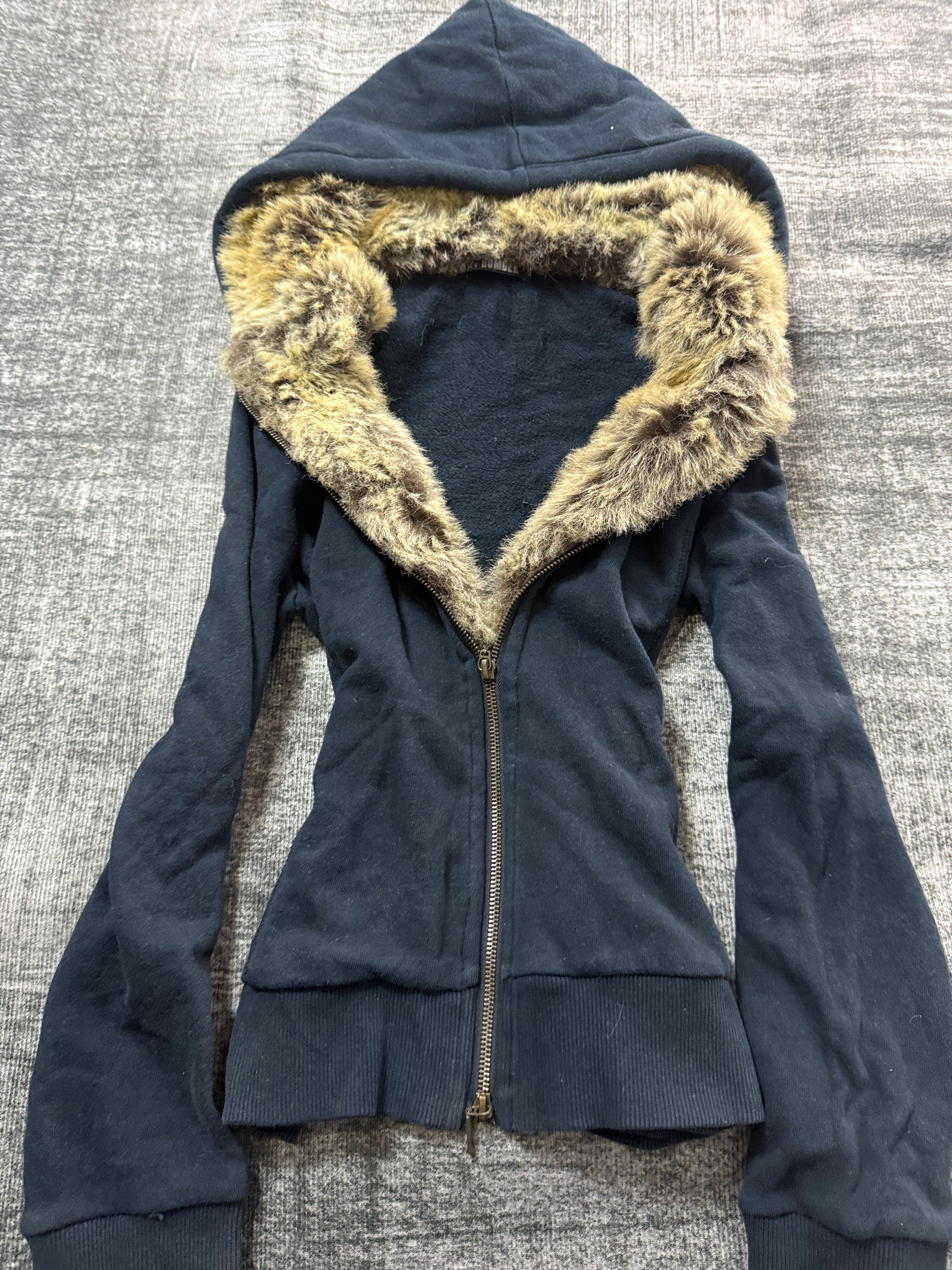 SKY BOMBER FUR HOODIE ༒