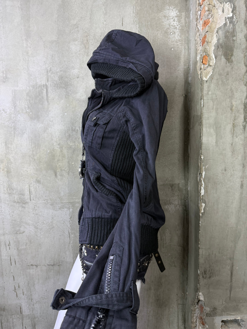2450926BAD2WEAR