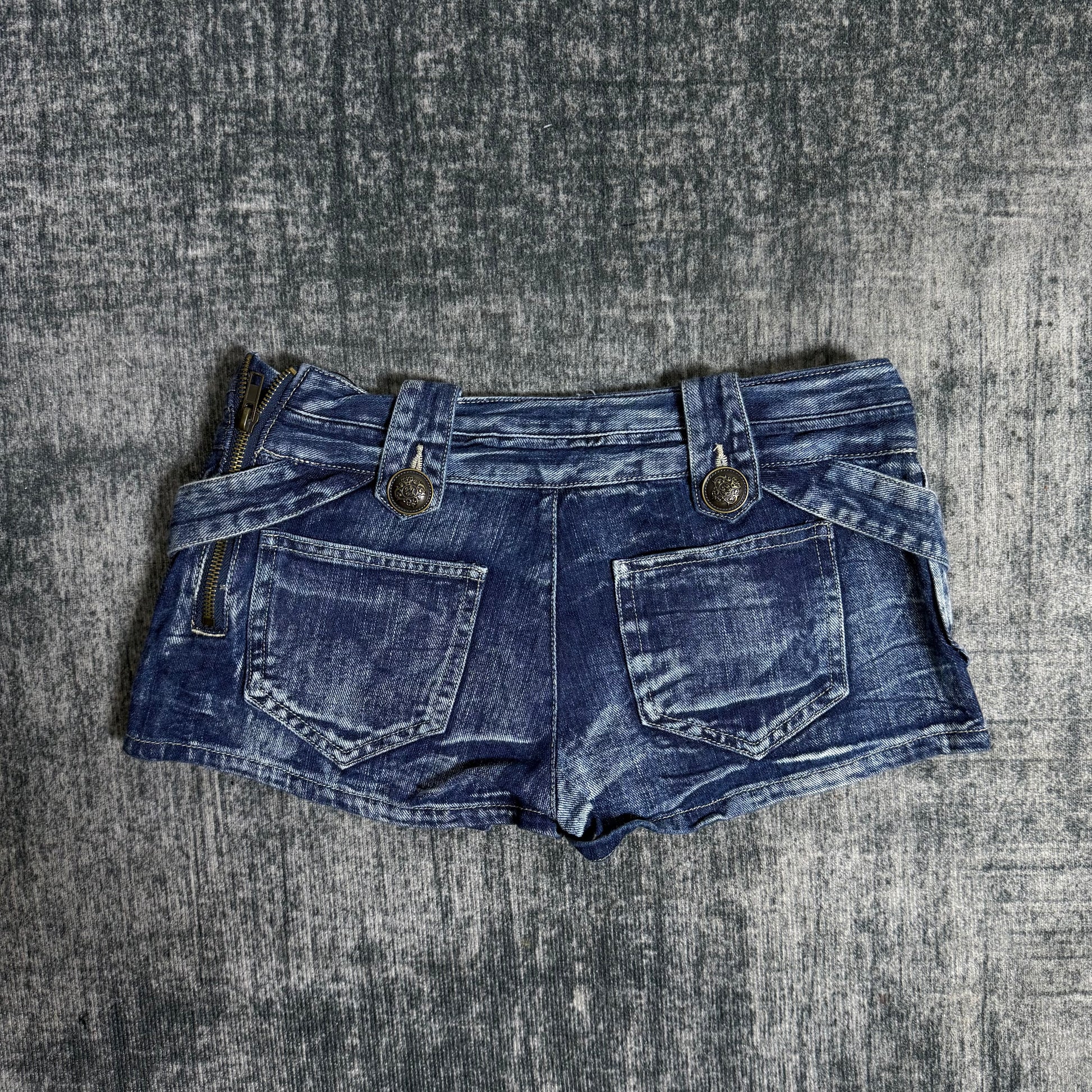 ༒Very cool short༒