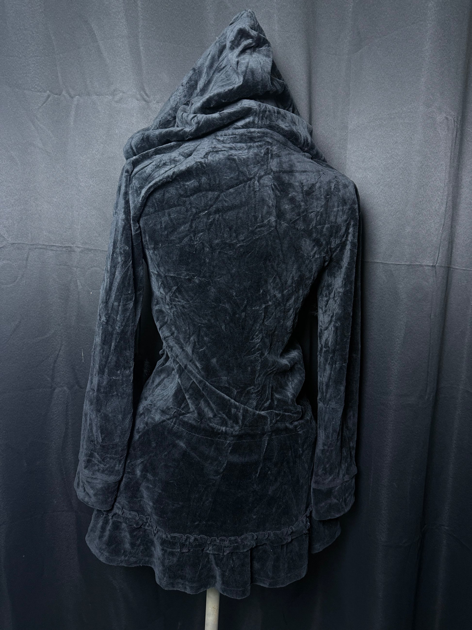 B2V- LIZ LISA HOODIE ༒