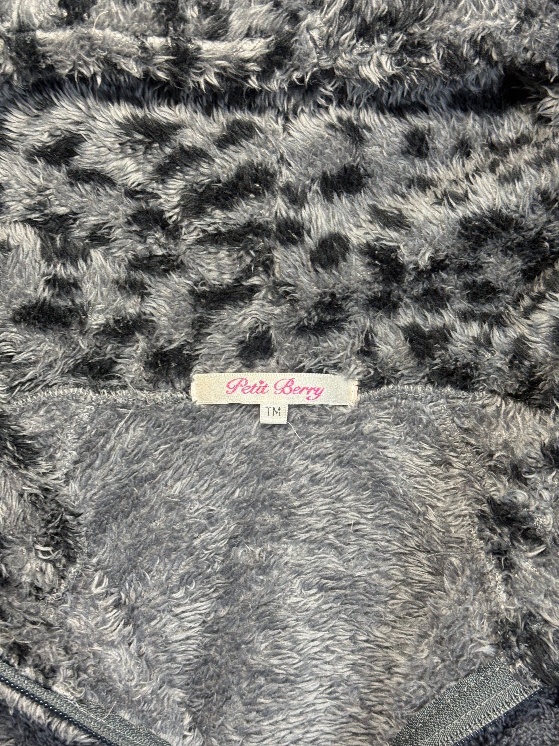 B2V- PETIT BERRY HOODIE༒