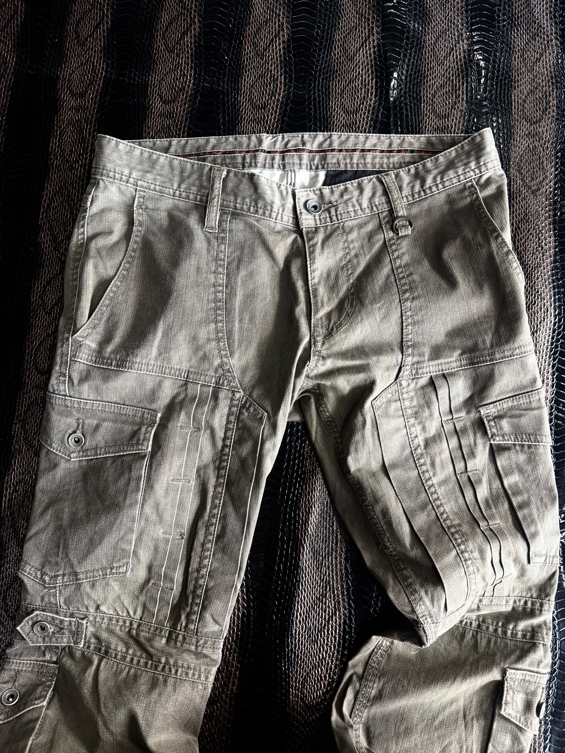 500626BAD2WEAR