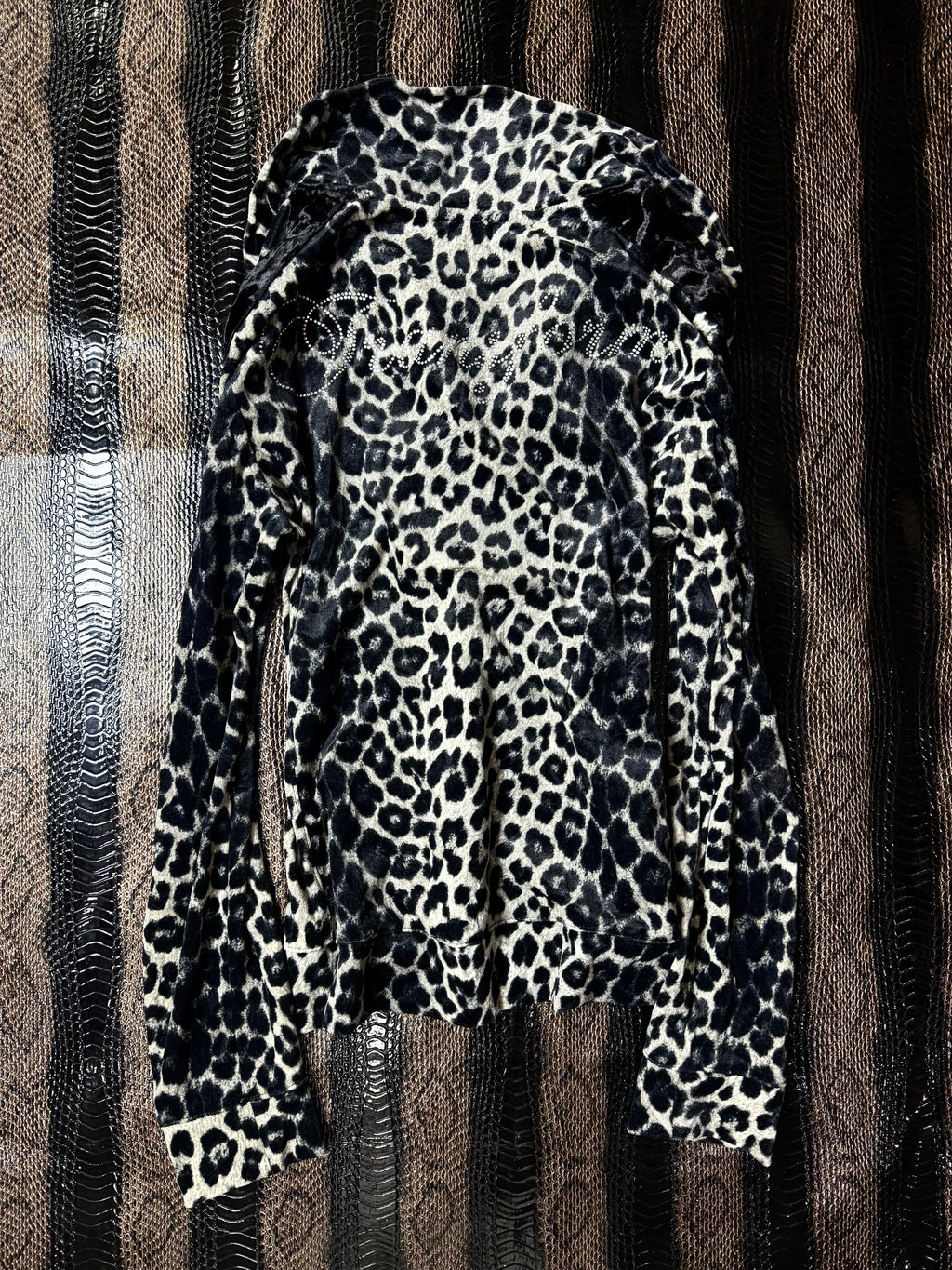760626BAD2WEAR