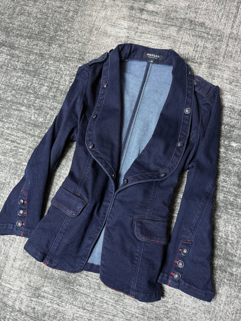 530926BAD2WEAR