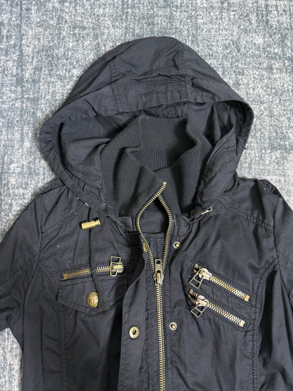 B2V- INGNI JACKET༒