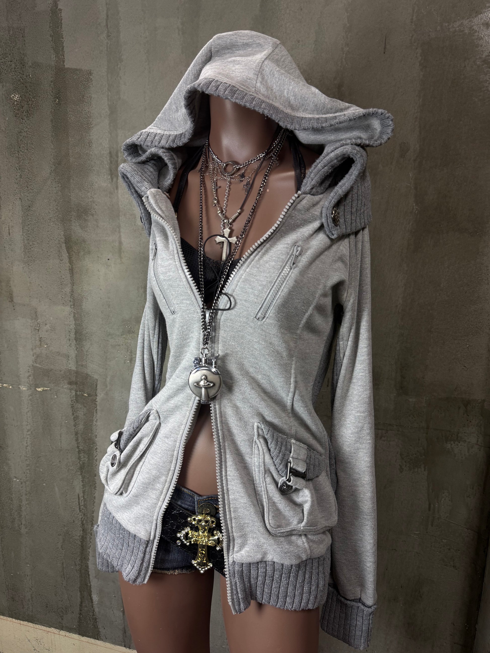 830826BAD2WEAR