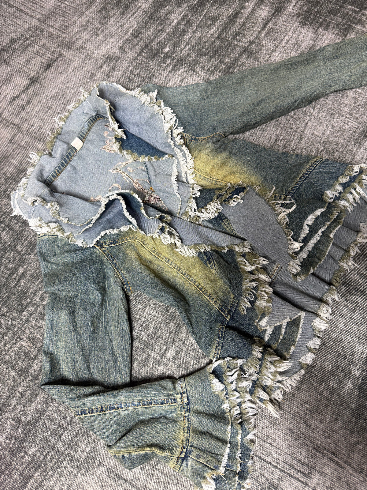 600926BAD2WEAR