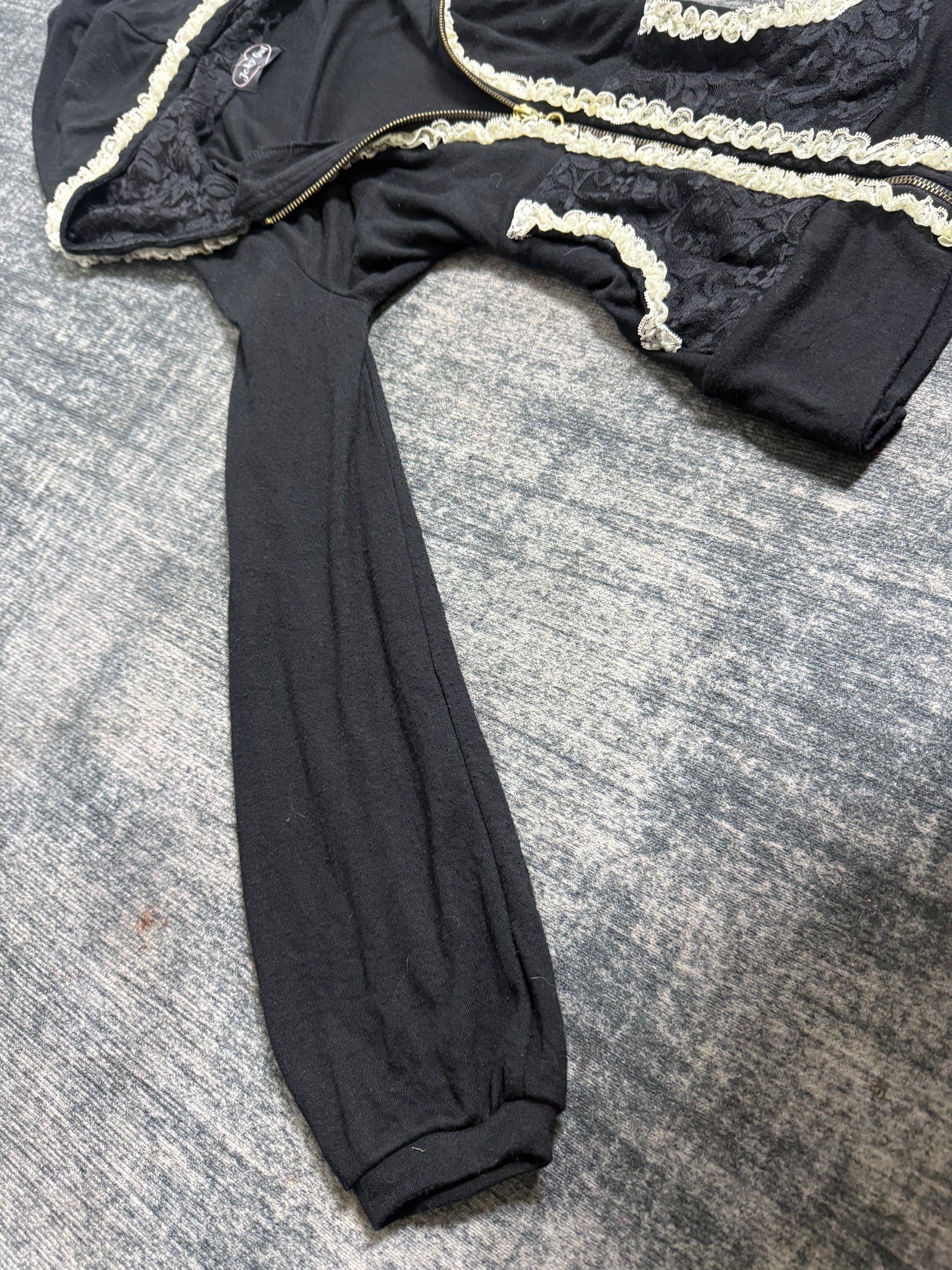 B2V-JOKY GAL HOODIE༒