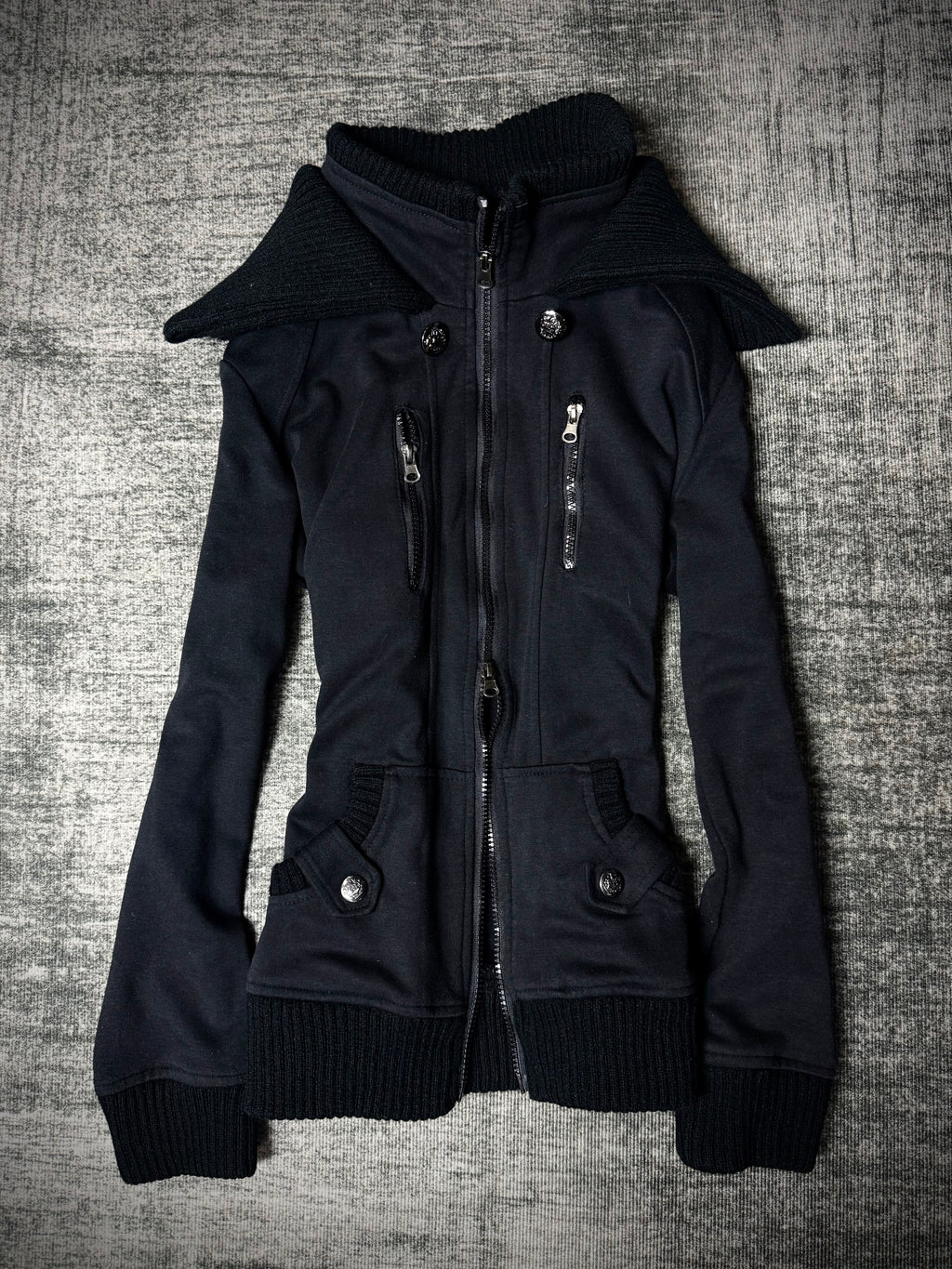 900826BAD2WEAR