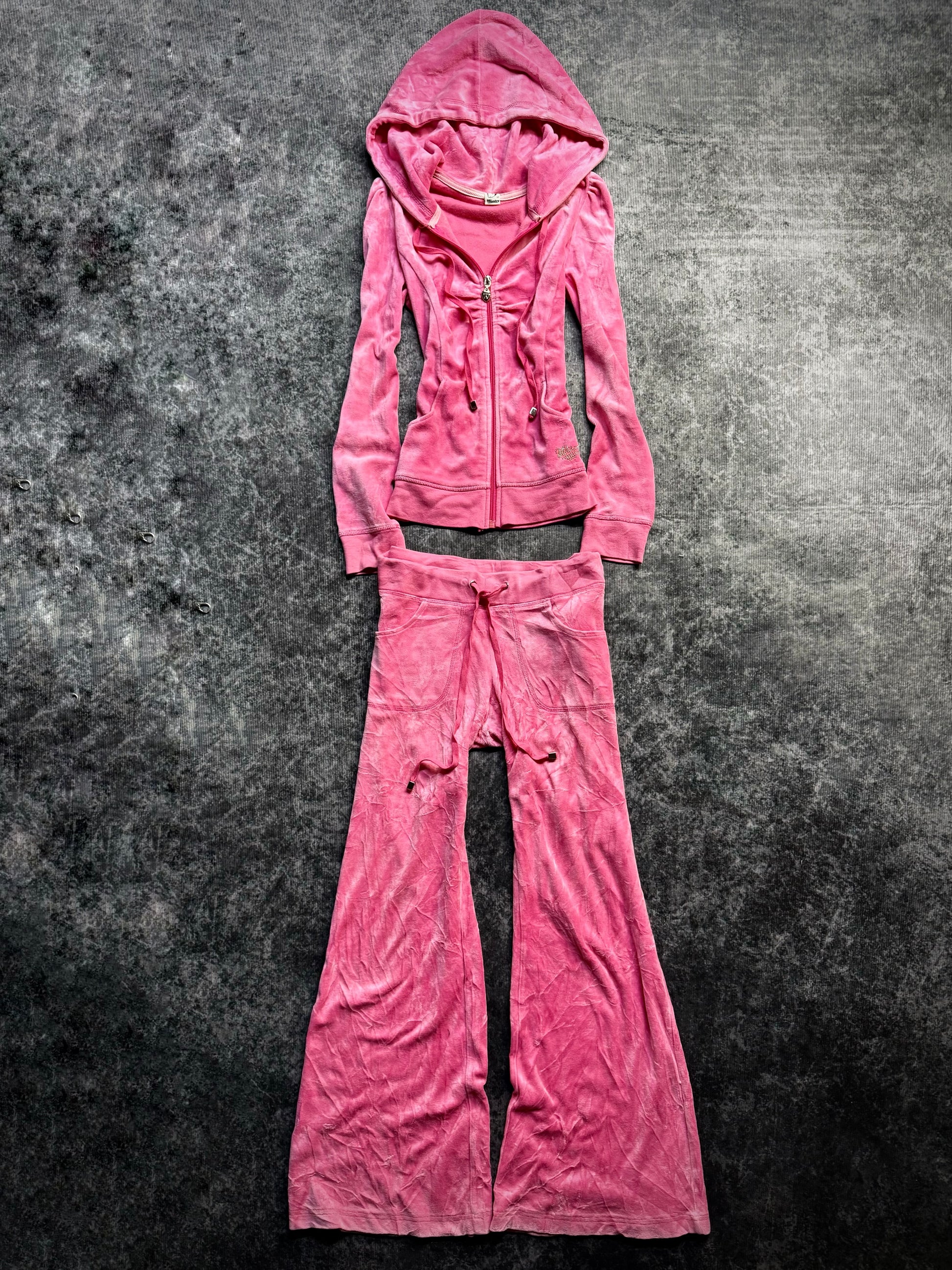 450826BAD2WEAR