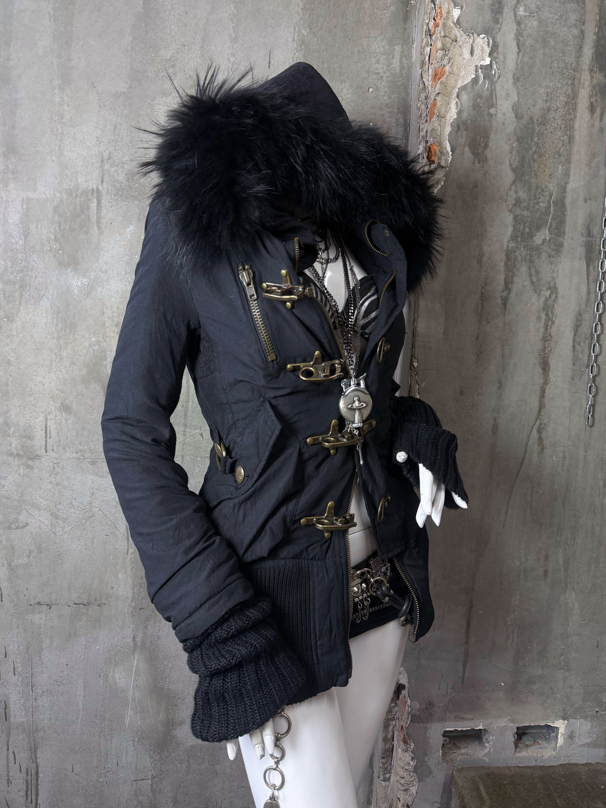 111026BAD2WEAR