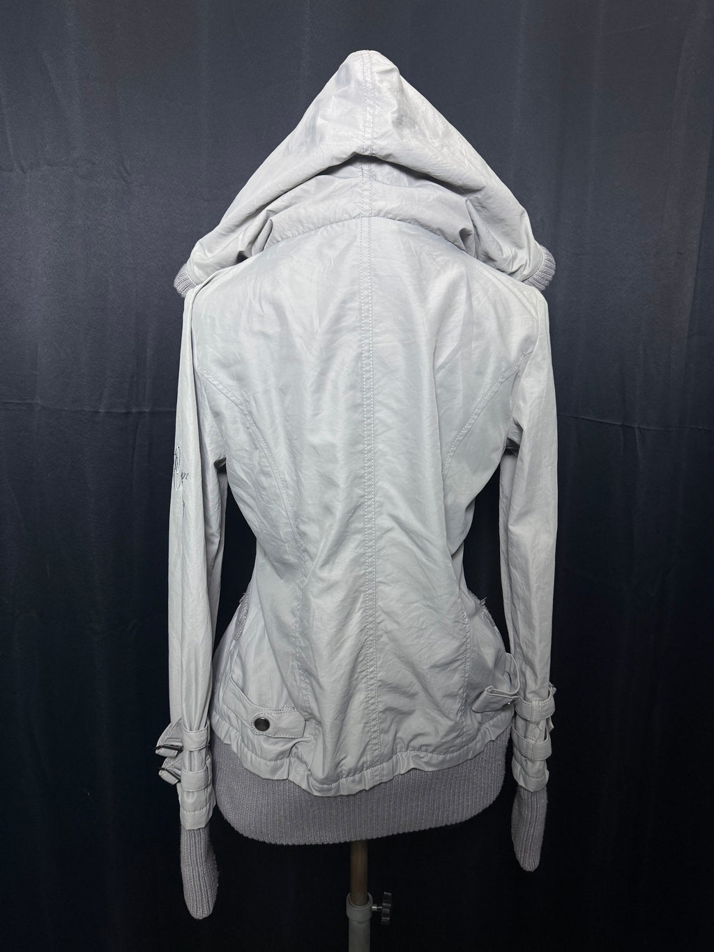 B2V- CAMERONRACU JACKET༒