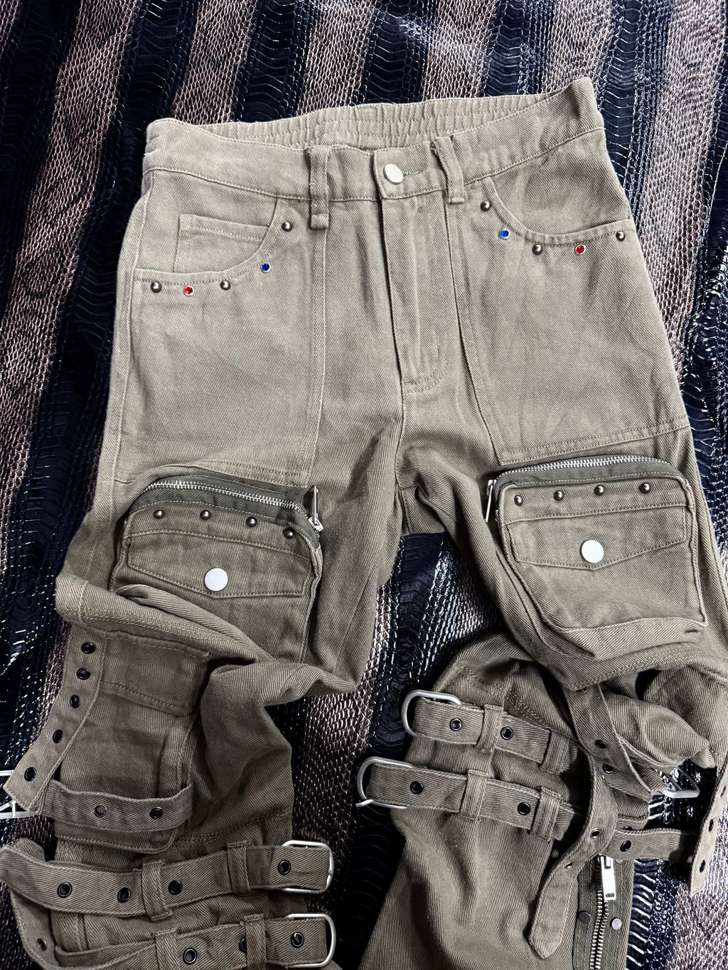 070626BAD2WEAR