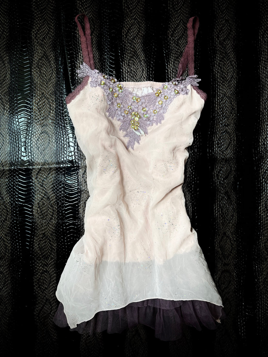 B2V  TANK TOP ༒