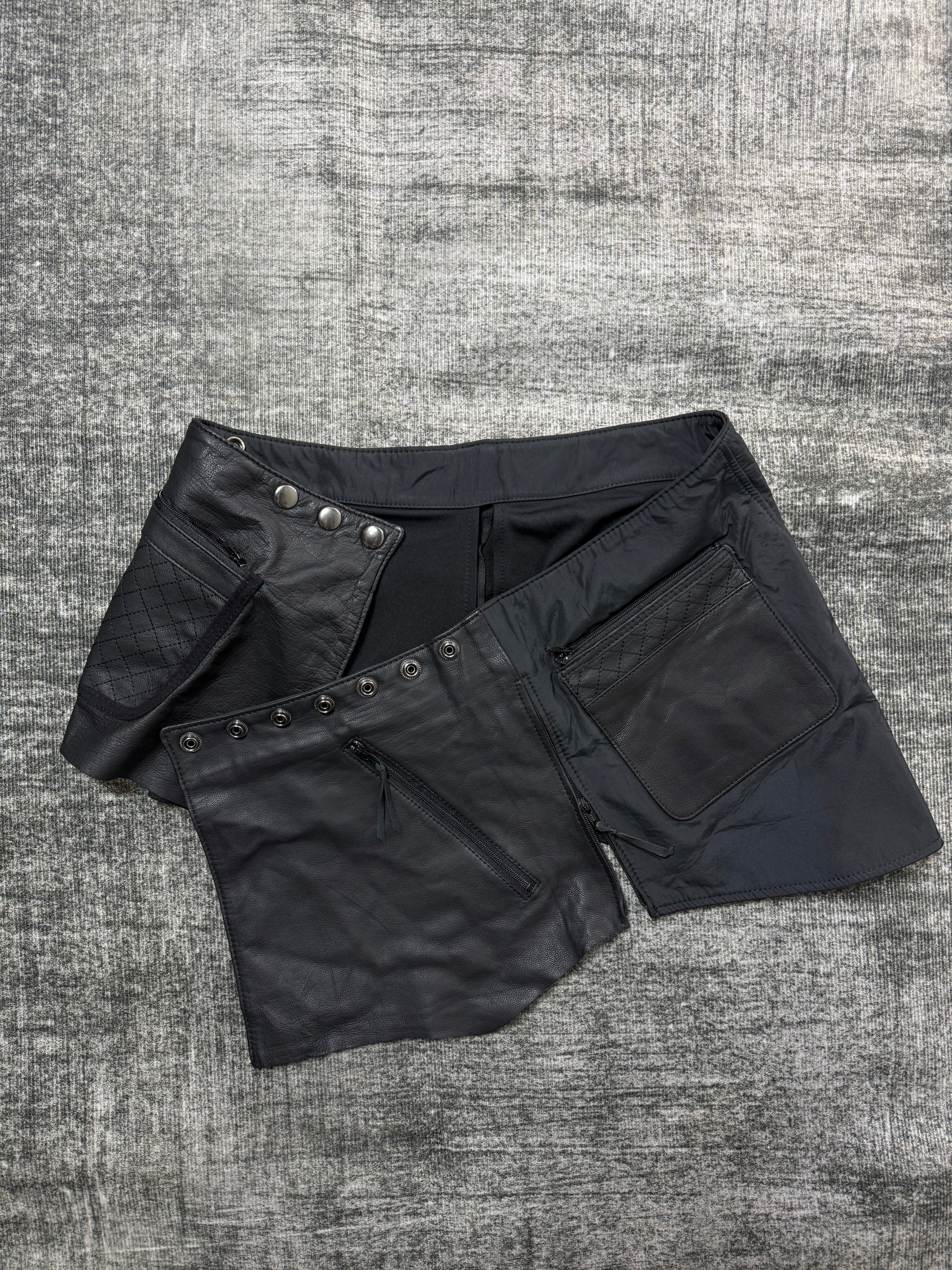 MINI BLACK LEATHER SKIRT༒