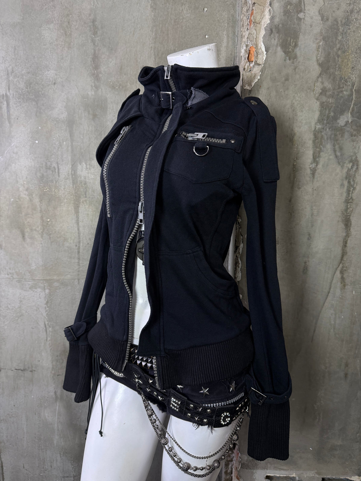 2440926BAD2WEAR